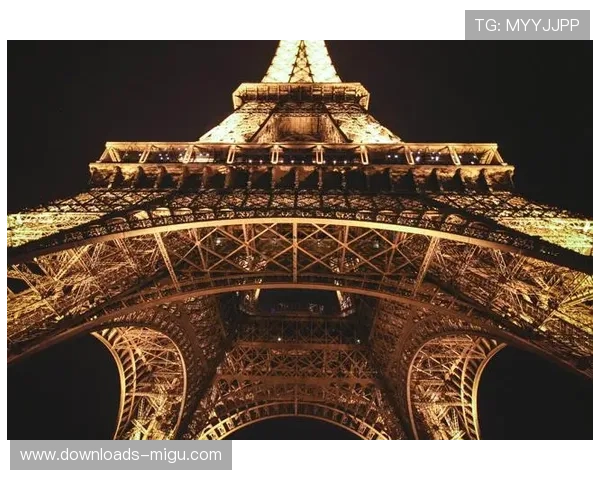 朗斯阵容深度劣势明显，冬窗补强空间有限预算仅巴黎三分之一