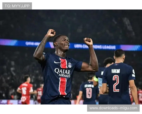 巴黎圣日耳曼4-3-3体系登贝莱伪9号角色效果显著 巴黎圣日耳曼4-3-3体系登贝莱伪9号角色效果显著